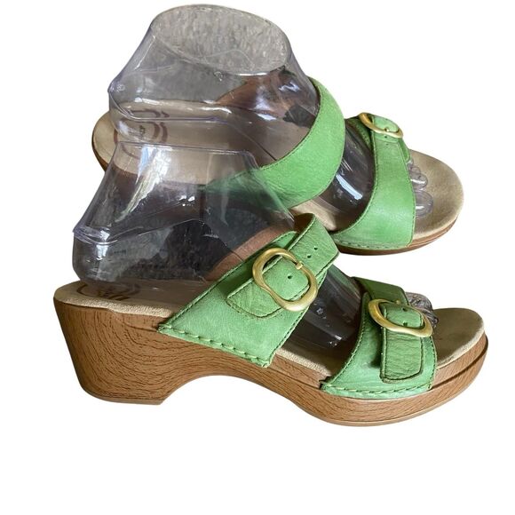 Dansko Sophie Slide Wedge Sandal 8.5-9 / 39 Green Leather Buckle Comfort Casual - Picture 1 of 9